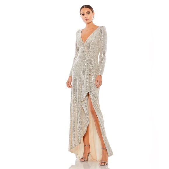 NWT Mac Duggal Silver Sequin Ruffle Hem High Slit Maxi Dress Size 8 - Picture 1 of 12
